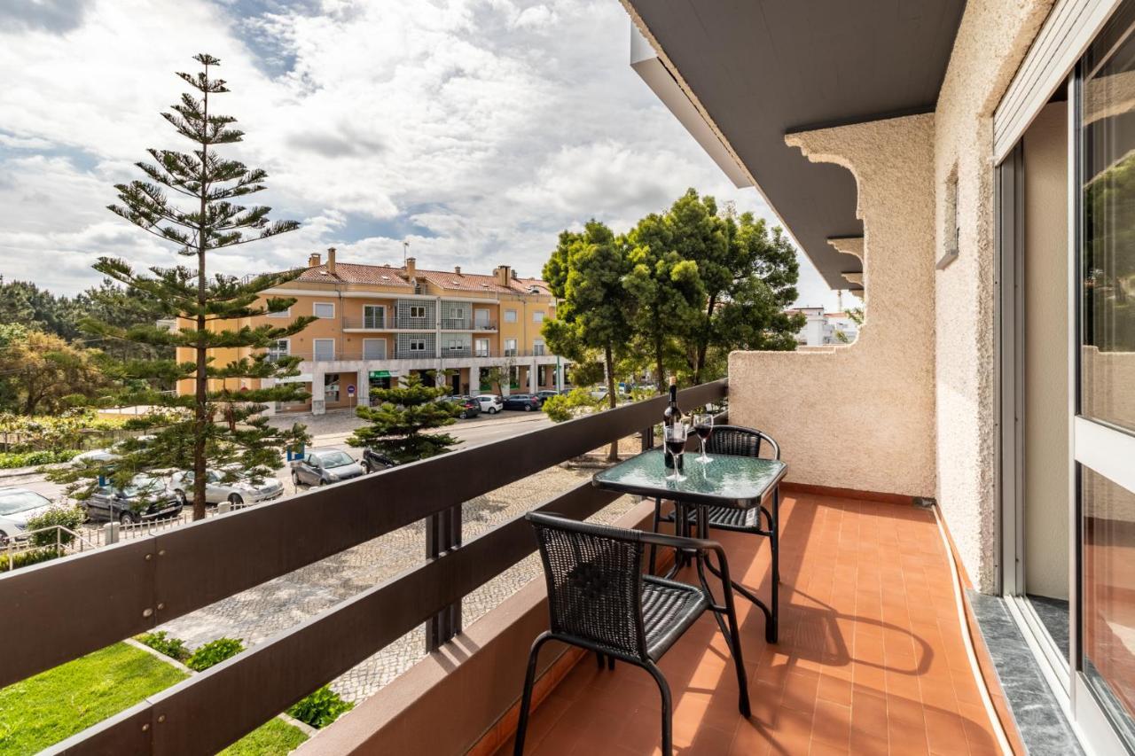 Hotel Colmeia Monte Real Bagian luar foto
