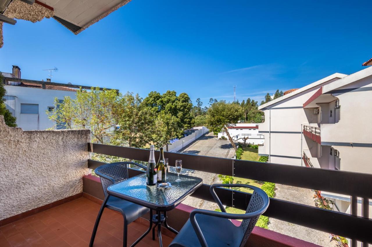 Hotel Colmeia Monte Real Bagian luar foto
